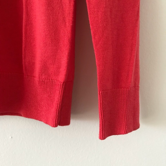 GAP - Picture 5 of 7